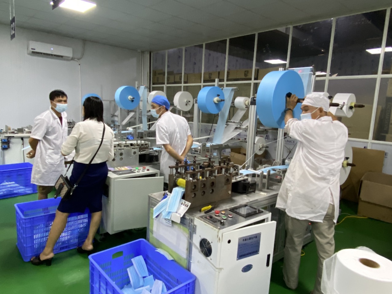 z2181675206041_97a2d8a320e856521a65444153067b2d